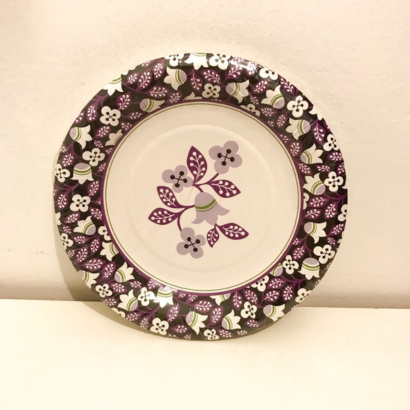 Vera Bradley Paper Plates & Napkins Set - Picture 3 of 6